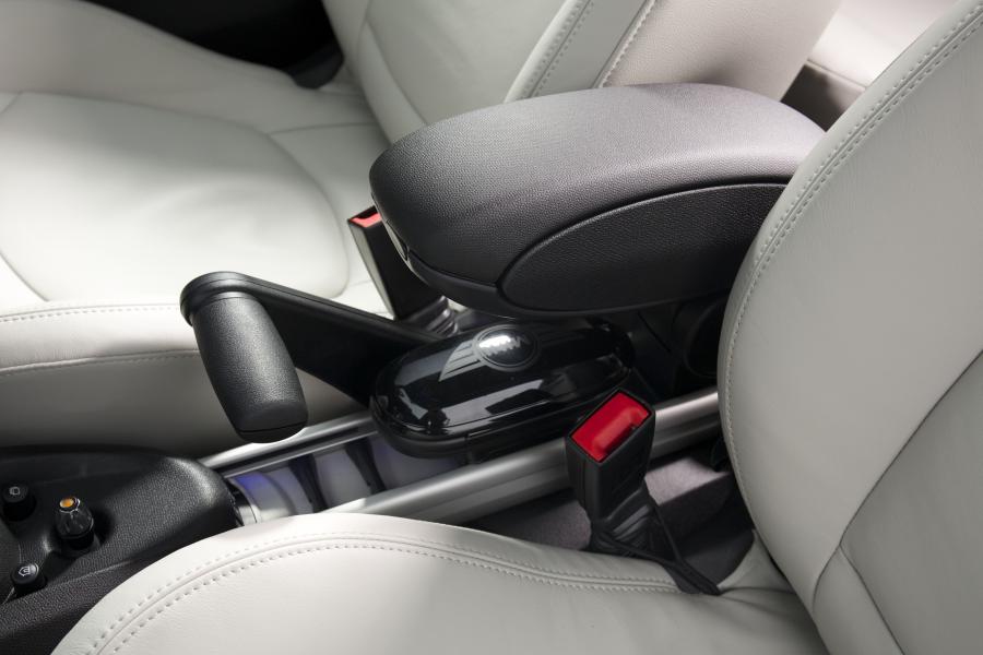  Mini Paceman Cooper SD 2013 года  (UK) (фото 11 из 97)